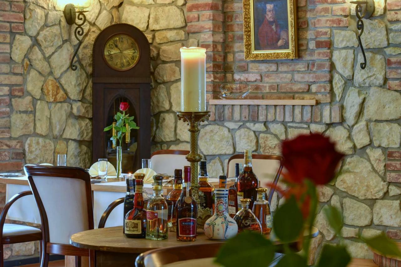 Zamecka Fortovna Obora - Forester House Kaznejov Exterior foto